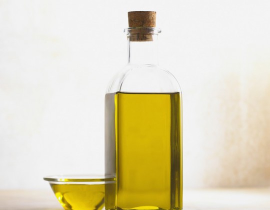 olive-oil-356102_640